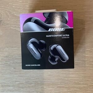 BOSE Quietcomfort Ultra Earbuds NEW IN BOX